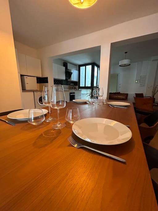 Grand Cru * Magnifique Duplex Au Coeur D'Epernay Apartment Luaran gambar